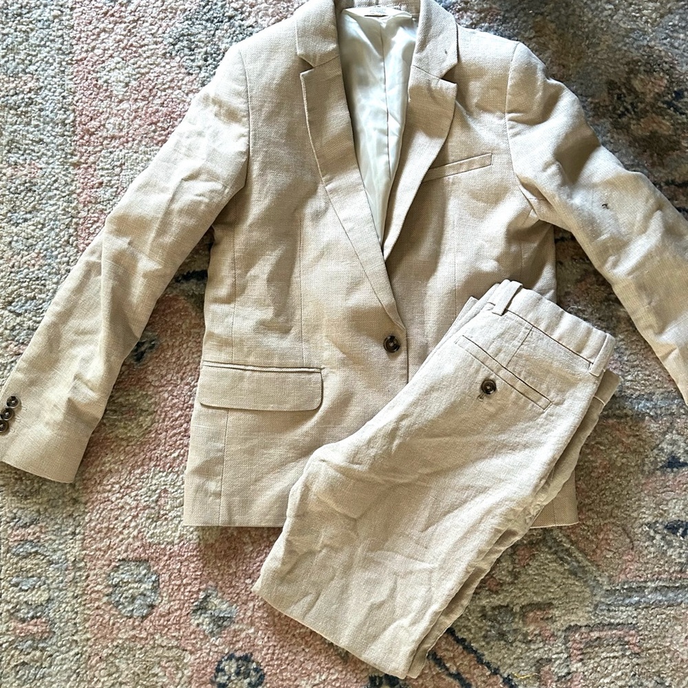 Boy’s size 8 H&M khaki cream suit pants & jacket